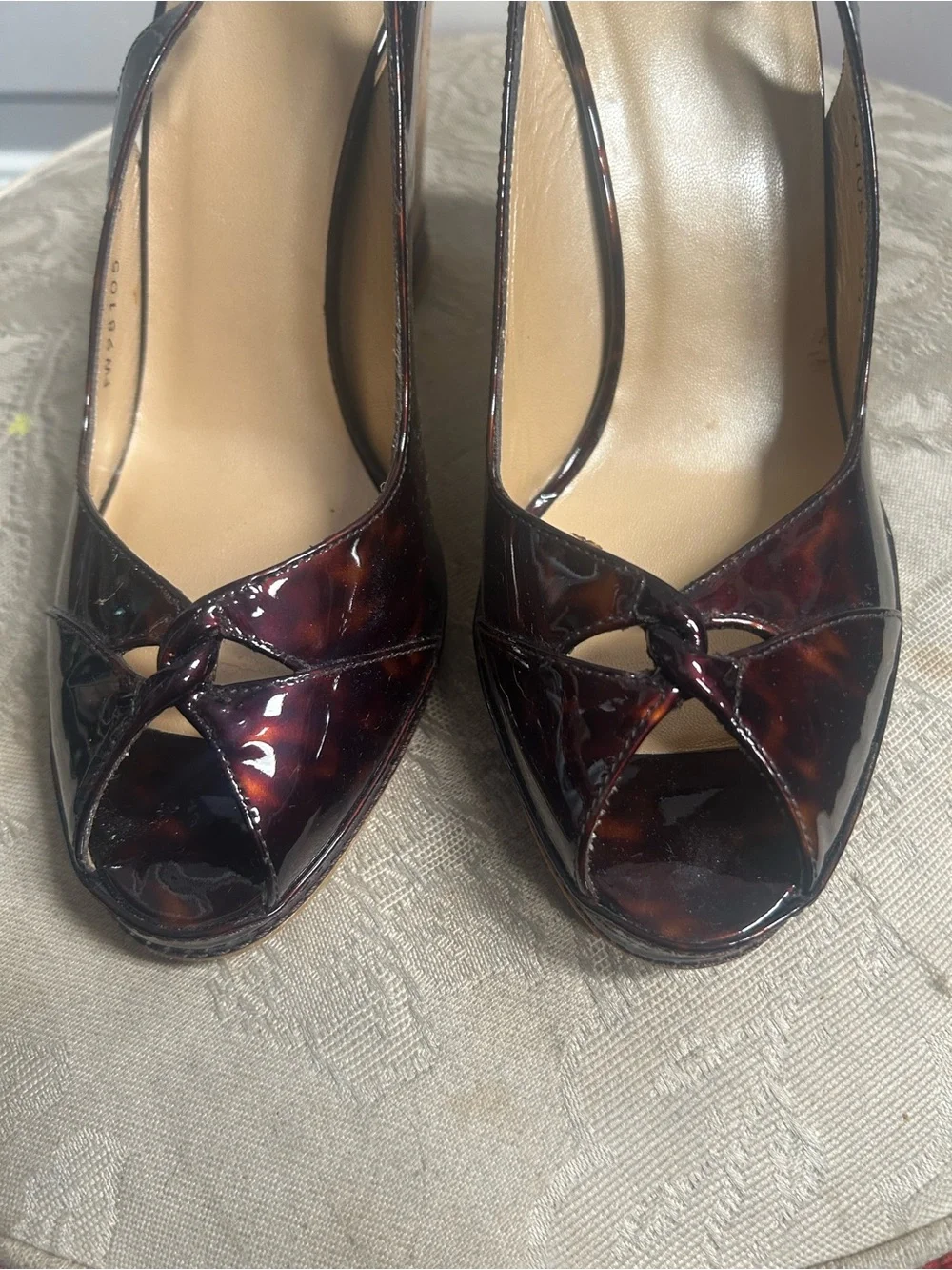 Stuart Weitzman  glossy tortoiseshell Patent leather  Peep-Toe Slingback Wedge - Picture 10 of 14